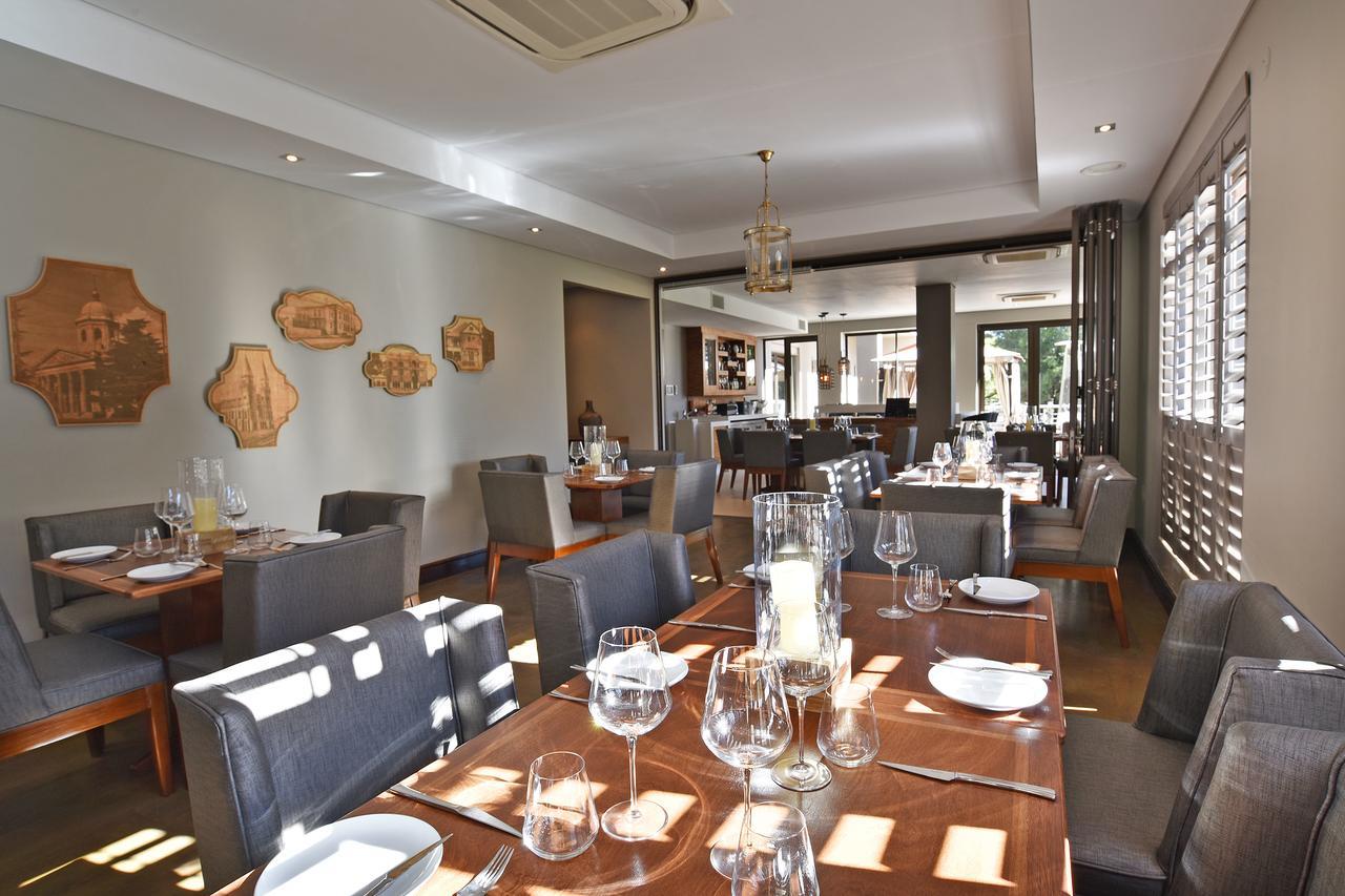 Tredenham Boutique Hotel Блумфонтейн Экстерьер фото The interior of the restaurant